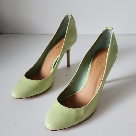 COACH | Patent Leather Herls Rounded Toe In Mint Green Sz 7.5B - Picture 1 of 5